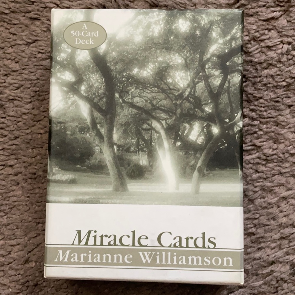 Miracle Cards Marianne Williamson Oracle Deck